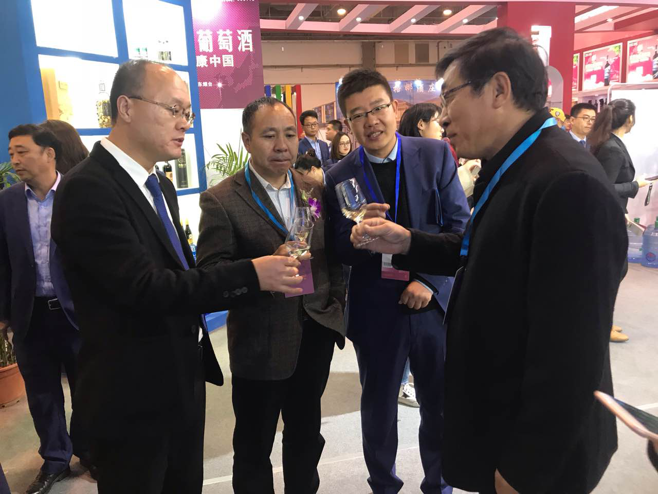 1542607751272519.png 图片3.png